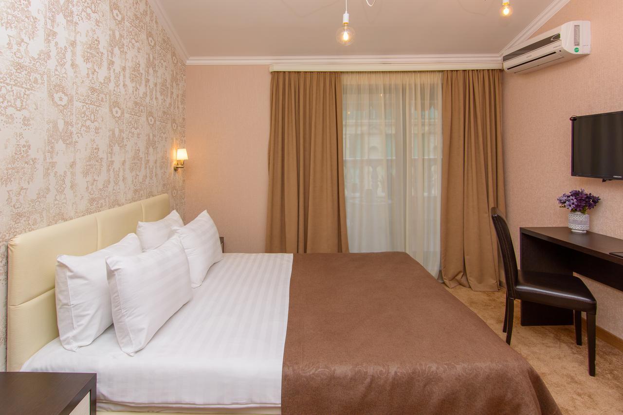 King David Hotel Tbilisi Exterior foto